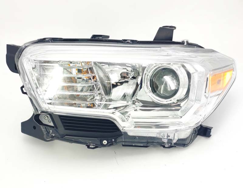 2016-2018 Toyota Tacoma LH CAPA Head Lights None TO2502242C